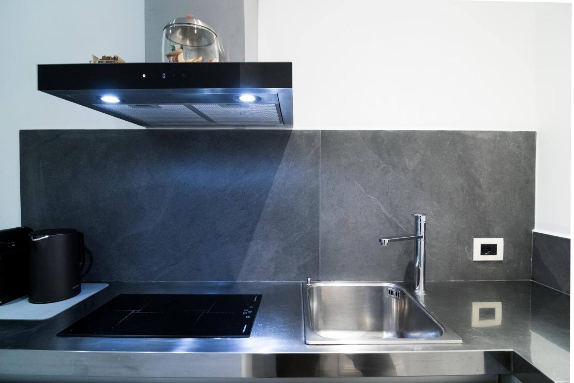 Viam 16B Suites Roma Eksteriør bilde